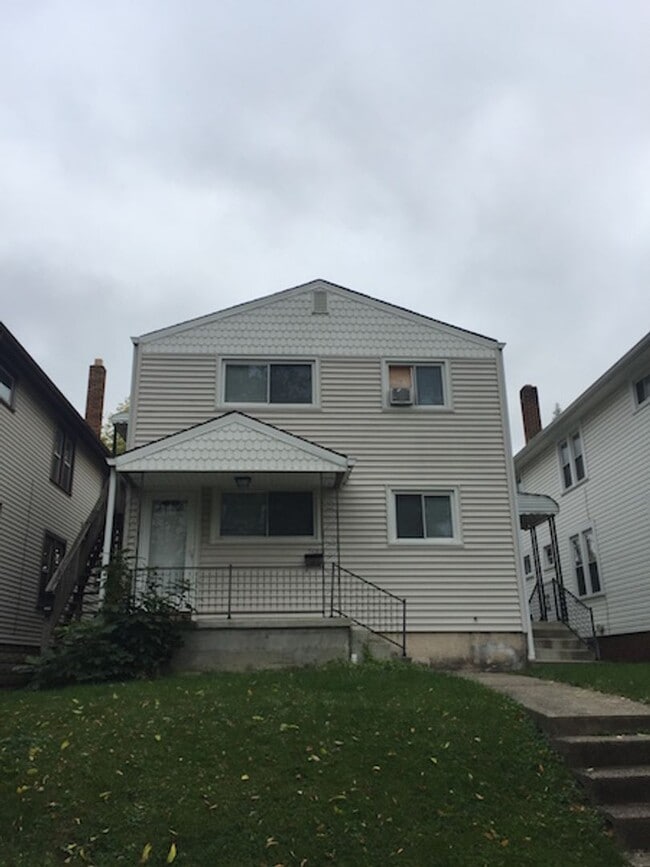 Building Photo - 2686-2688 Hibbert Avenue Unit 2686 Hibbert Avenue Rental