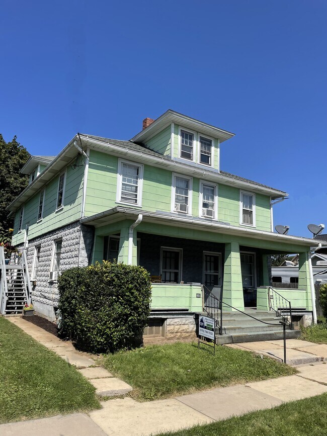 Photo - 225 W Clinton St Unidad 1