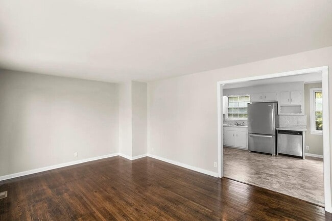 Photo - 3214 Doverside Dr