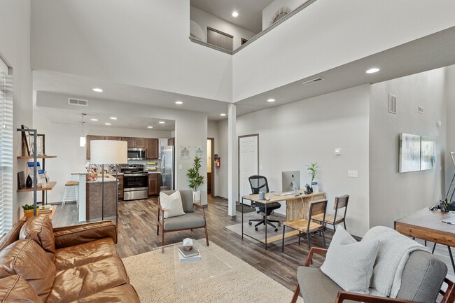 Photo - Diamond Rock Rentals