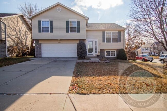 Photo - 3 Bedroom / 2 Bathroom House | Millard