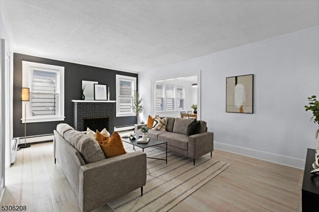 Photo - 31 Orchard Rd Unit 1