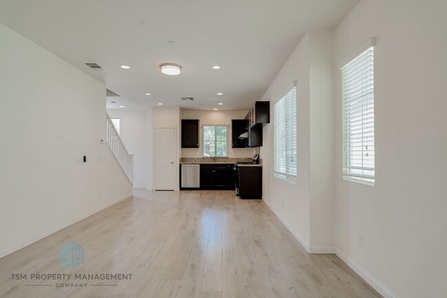 Photo - 4-bedroom, 3-bath home in the gated community of Harvest at The Preserve in Chino