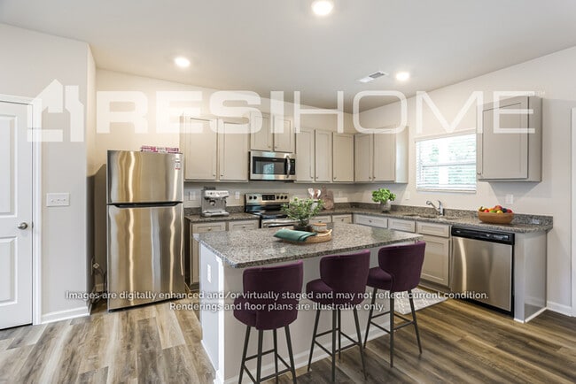 17 Remington Ln