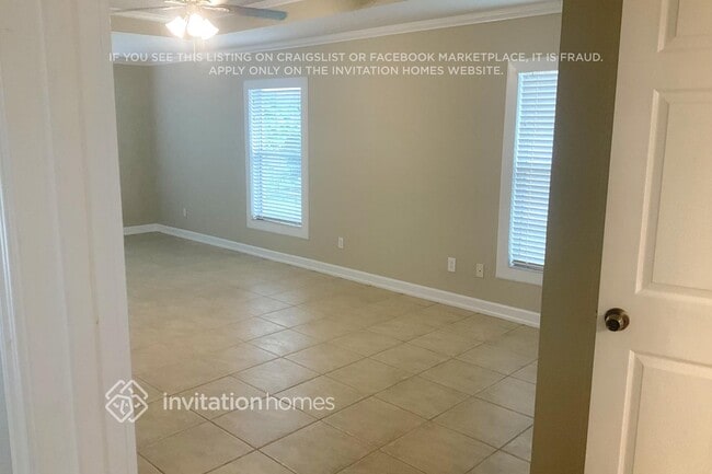 Photo - 1735 Creekwater Blvd