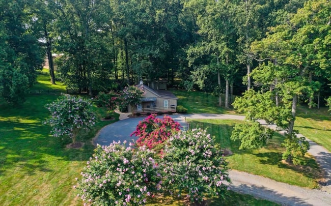 Photo - 42083 Sweet Spring Ln