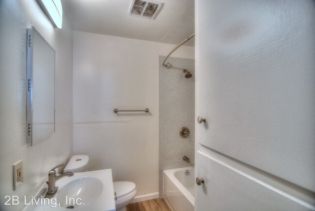 Photo - 255 N 3rd St