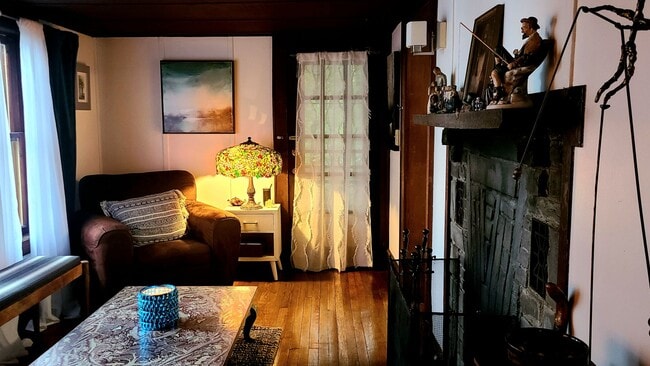 Photo - West Shore Apartments - 921 Unit 921-A