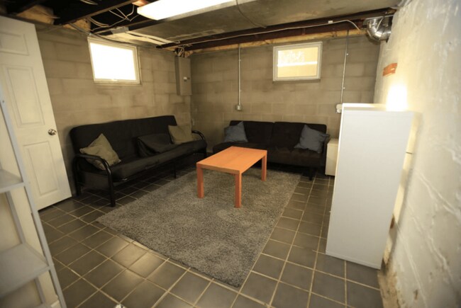 Photo - 905 Sybil-905SYB Unidad 905SYB