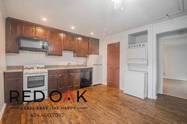 Photo - 1309 W 36th Pl Unit 1309