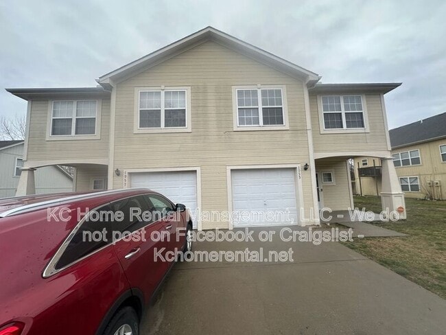 Photo - 1955 N 80th Ct