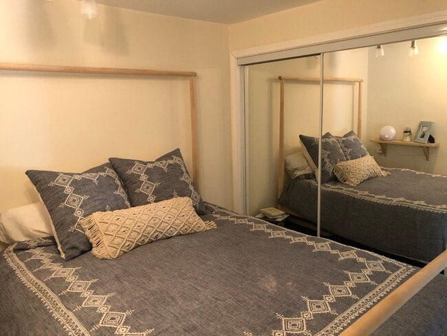 Photo - 507 Addison Ave Unit 507 Addison Ave