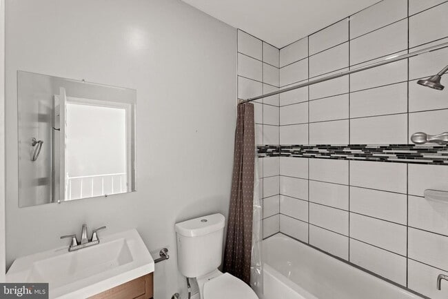 Photo - 2414 Orleans St