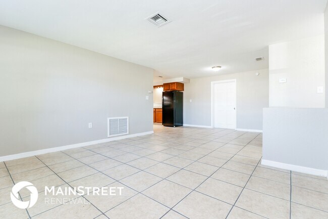 Photo - 1103 Chelsea Ln