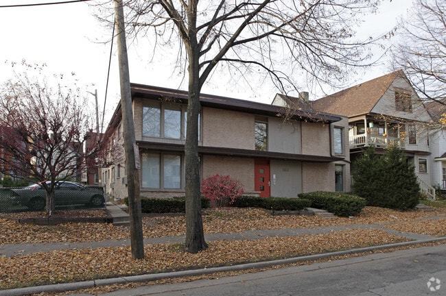 Building Photo - 1851 N Oakland Ave (18 Unit) Rental