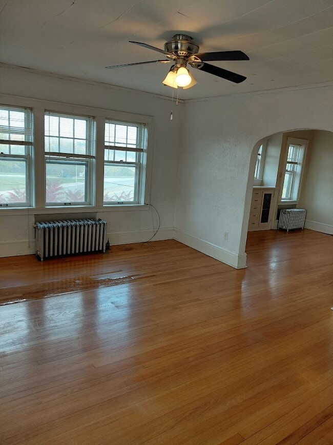 Photo - 4552 W Wells St