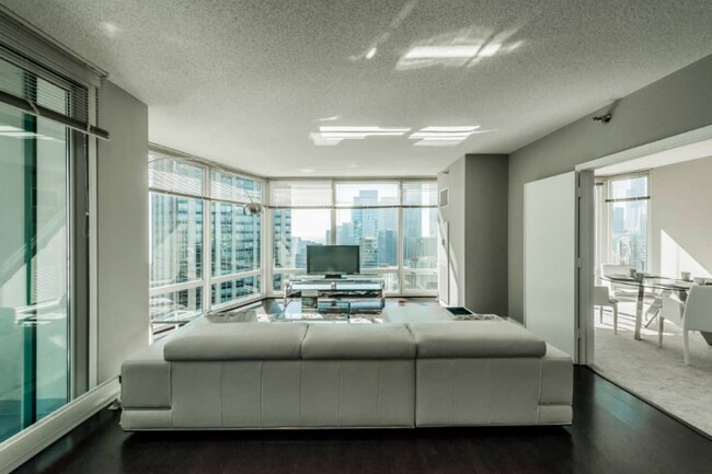 Photo - 349 E Ohio St Unit 3420