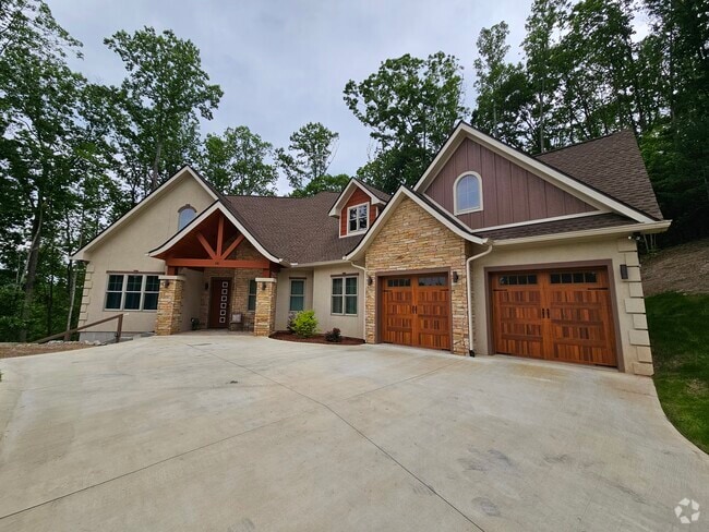 Building Photo - 281 Judson Ridge Rd Rental