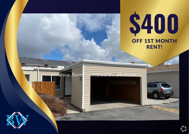 Building Photo - Updated 3 Bedroom Home With Fully Fenced Y...