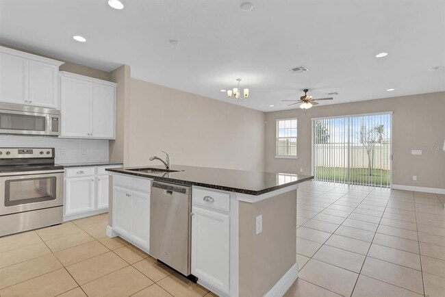 Photo - 14481 Swanley St