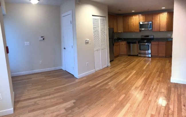 Photo - 3227 11th St NW Unit 1A