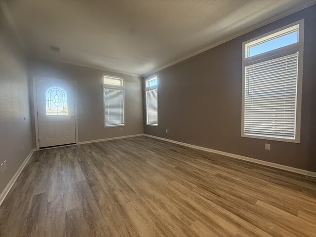 Photo - 39248 US Hwy 19 N