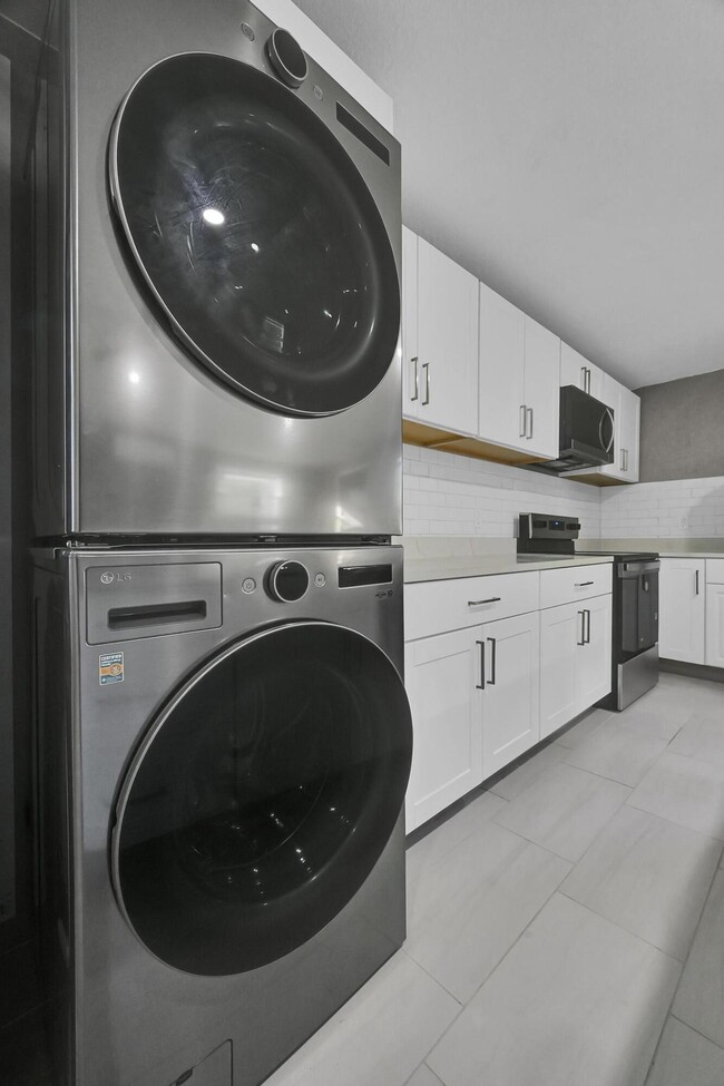 Photo - 6375 86th Ln