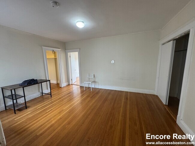 Photo - 1171 Boylston St Unidad 37