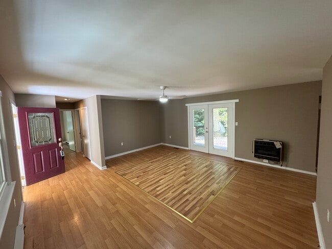 3671 Sandy Creek Rd