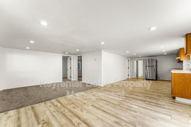 Photo - 1912 S Owyhee St Unit 3