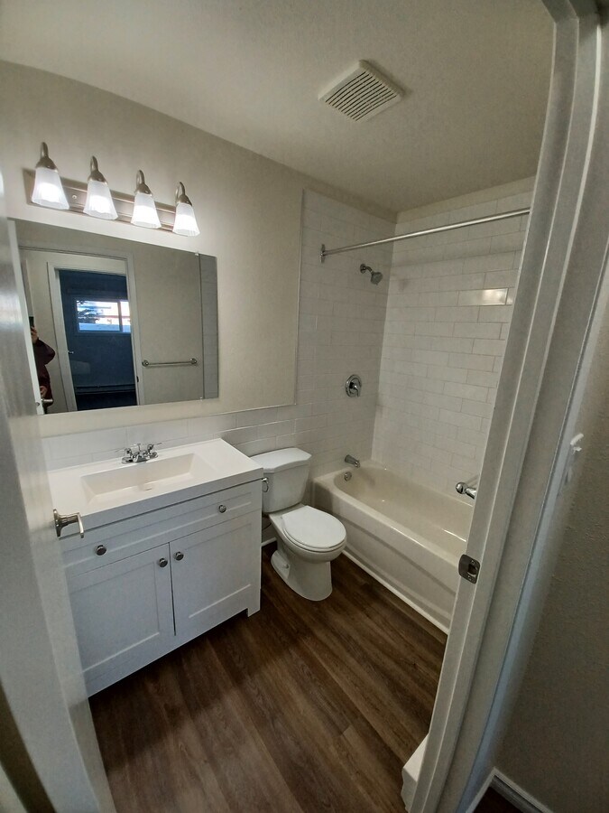 Photo - Tiffany Place Apartments