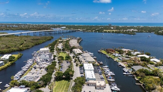 Photo - 23 Royal Palm Pl Unit B