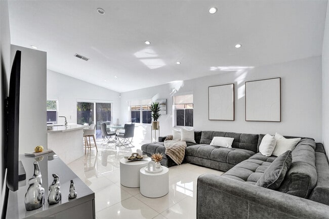 Photo - 1451 NW 47th Ave