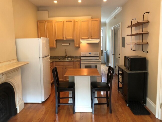 Photo - 109 Pembroke St Unit 2