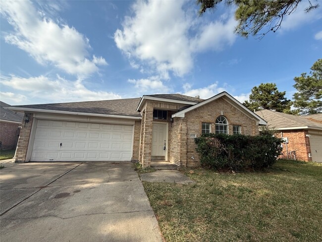 Building Photo - 6035 Settlers Village Dr