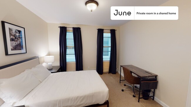 Building Photo - Room in Shared 3 bed/1 bath home