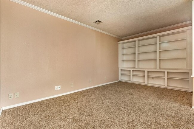 Photo - 1220 E Brooks St