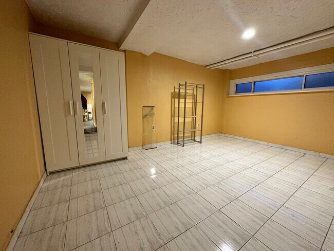 Photo - 2 Fletcher Ave Unit 1