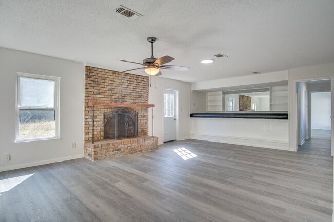 Photo - Stunning 4BR/2BA Pensacola Home with Private Pool, Modern Kitchen, Luxury Vinyl Flooring, Fully F...