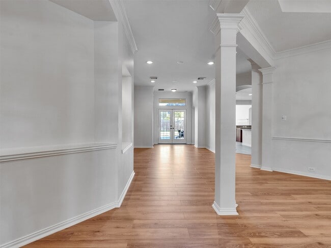 Photo - 14518 Logan Falls Ln