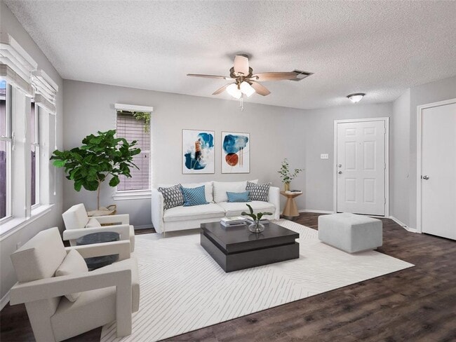 Photo - 1411 Hollow Tree Blvd