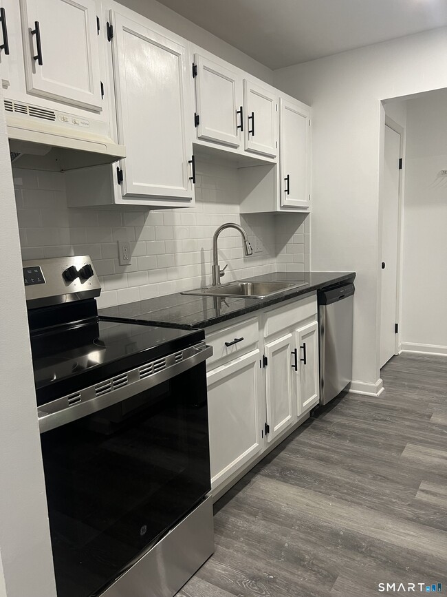 3004 Madison Ave Unidad B