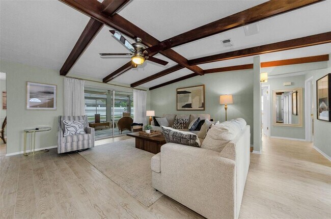 Photo - 1525 Ruth Rd