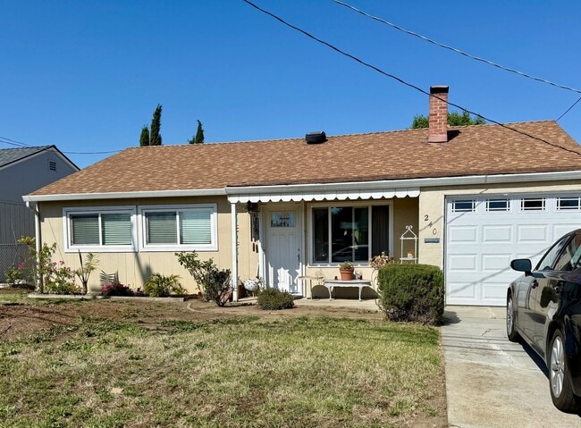 Building Photo - ALUM ROCK/ EAST SAN JOSE – Charming and beautifully updated