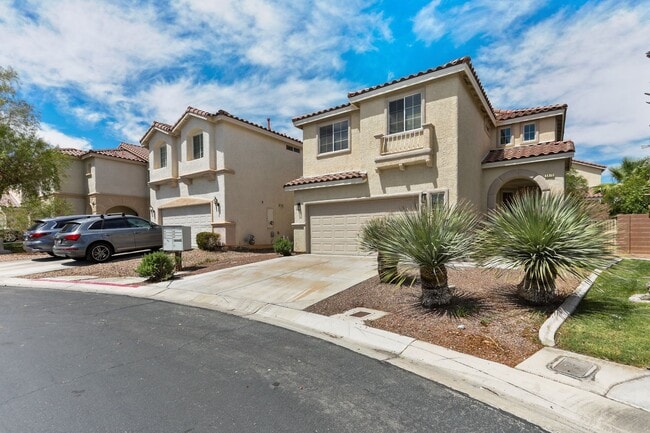 5870 Lustrous Ct