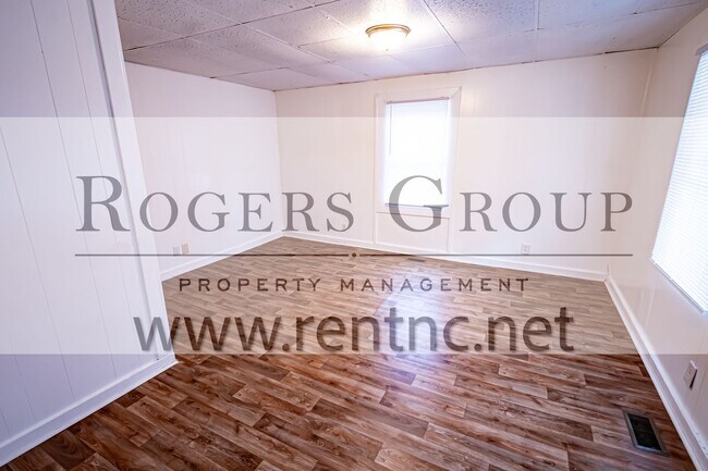 Photo - Homes for rent in Henderson NC - 408 E. Mo...