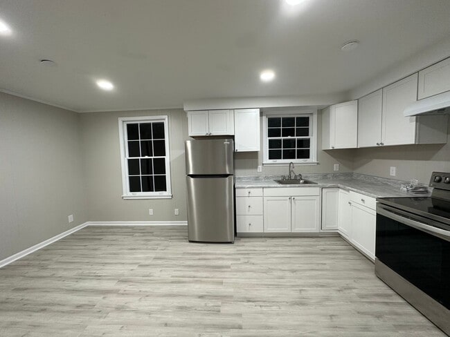 Photo - Newly renovated 4 bedroom home for rent!