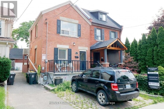 Photo - 327 Howland Ave