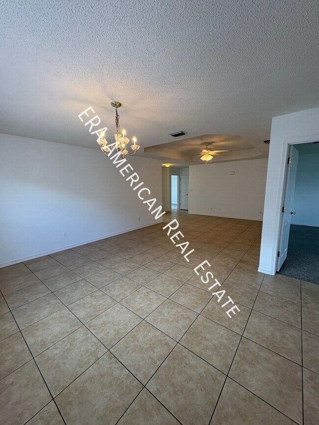 Photo - 953 Southern Oaks Ct