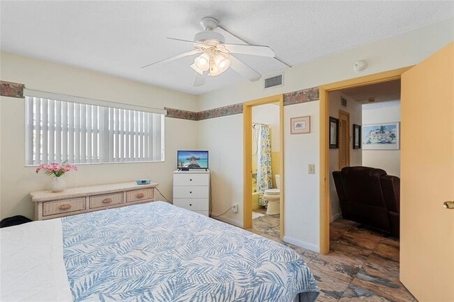 Photo - 3225 NE 16th St Unit 20A
